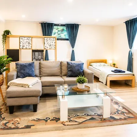 Nature Apartment Karlovy Vary Relax Garden 3*
